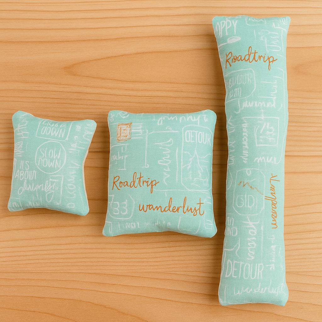 Handmade Catnip Pillows – Set of 3 Sizes | Wanderlust-Themed Fabric | Cat Toy with Organic Catnip