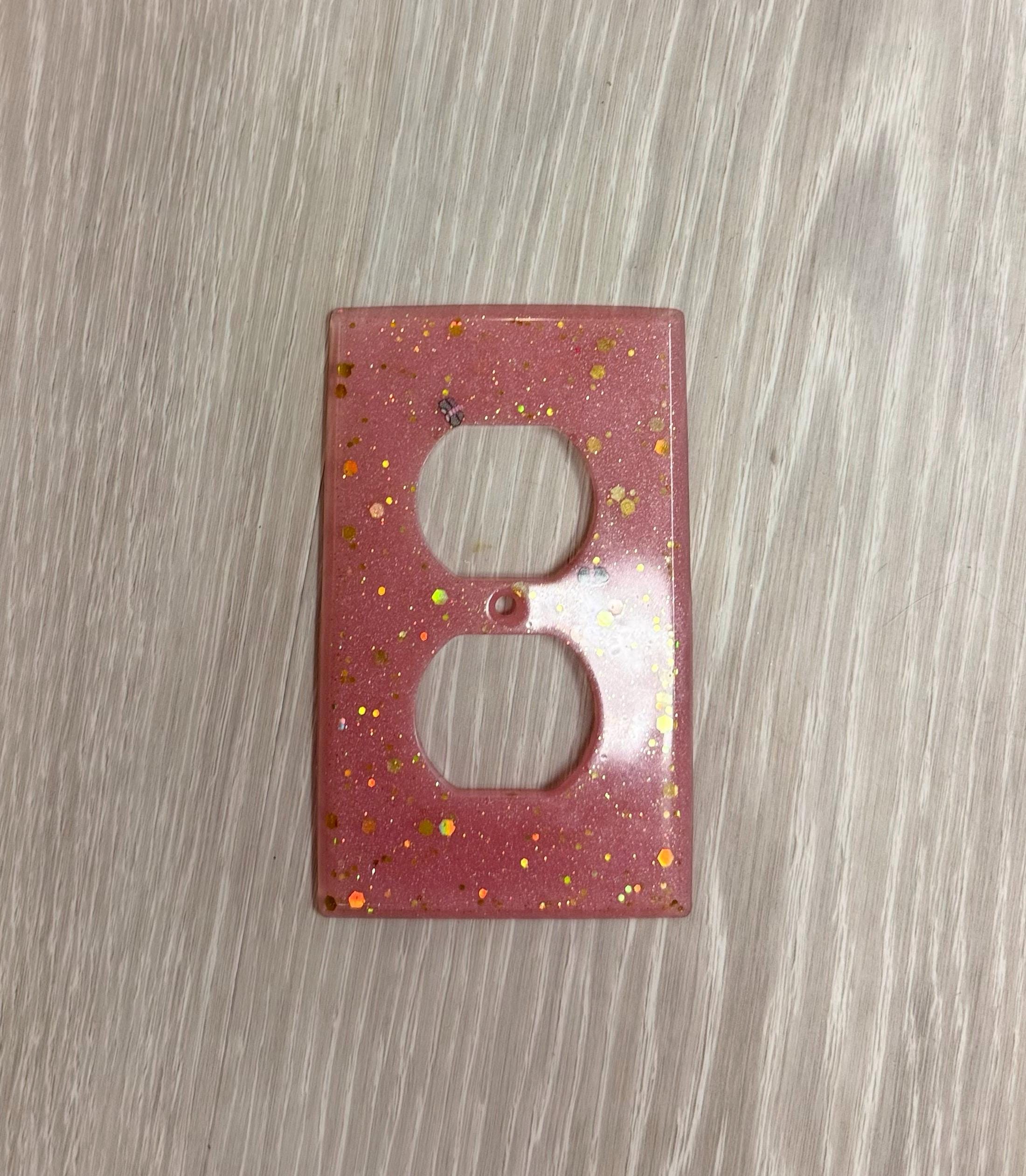 Pink Glitter Resin Outlet Cover – Handmade Sparkly Duplex Wall Plate for Standard Outlets