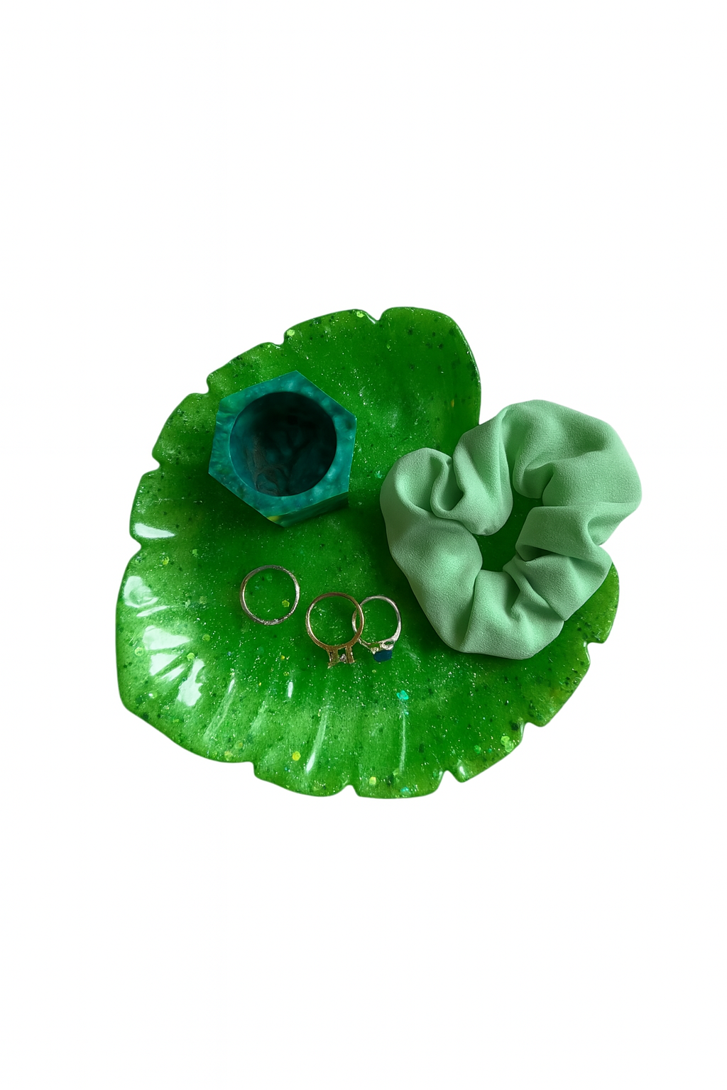 Handmade Green Leaf Trinket Dish – Resin Monstera Tray for Rings, Jewelry, Crystals & Decor