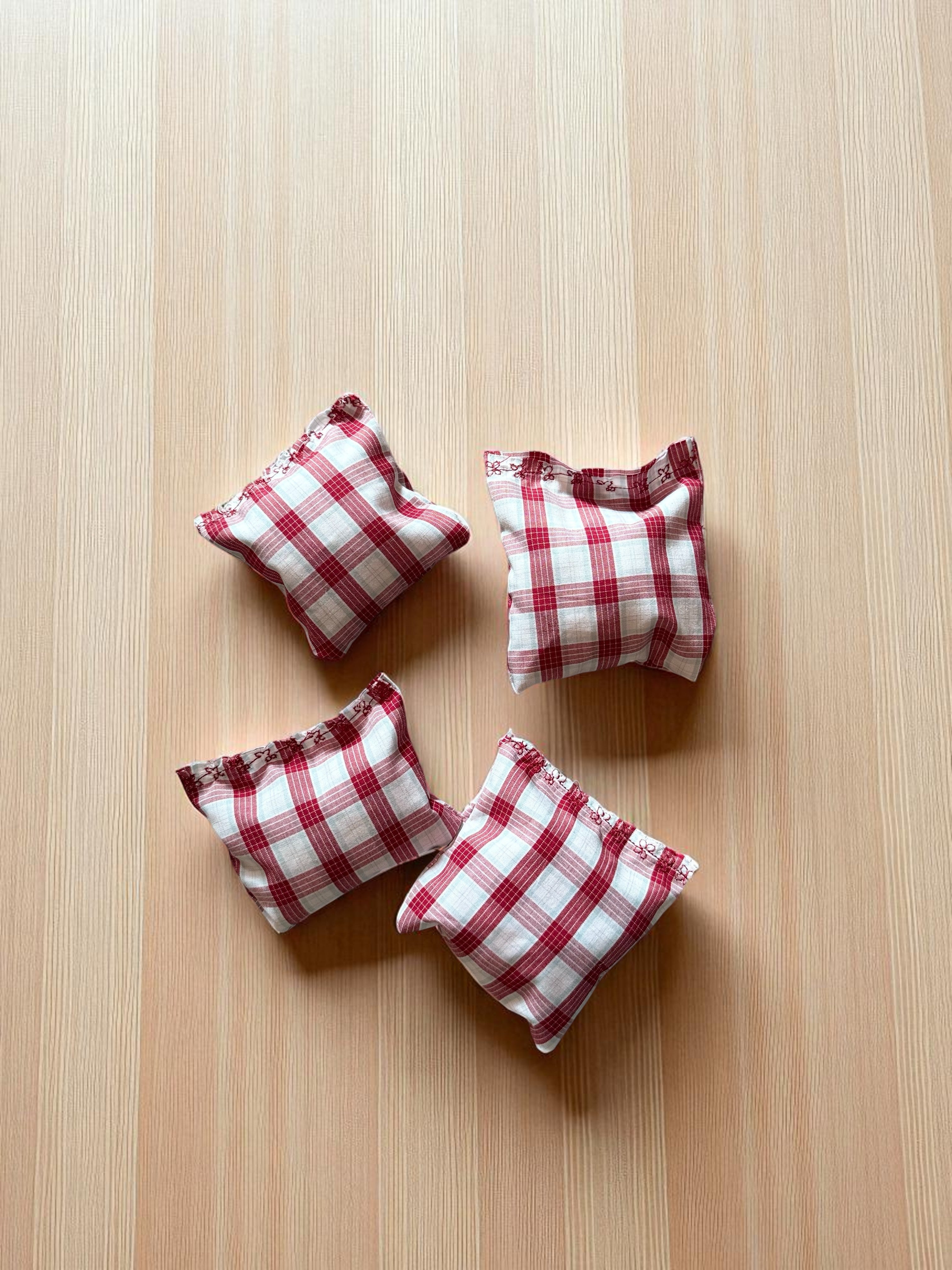 Handmade Catnip Pillow Toy – Red & White Plaid with Floral Trim | Refillable Cat Toy | Organic Catnip Included