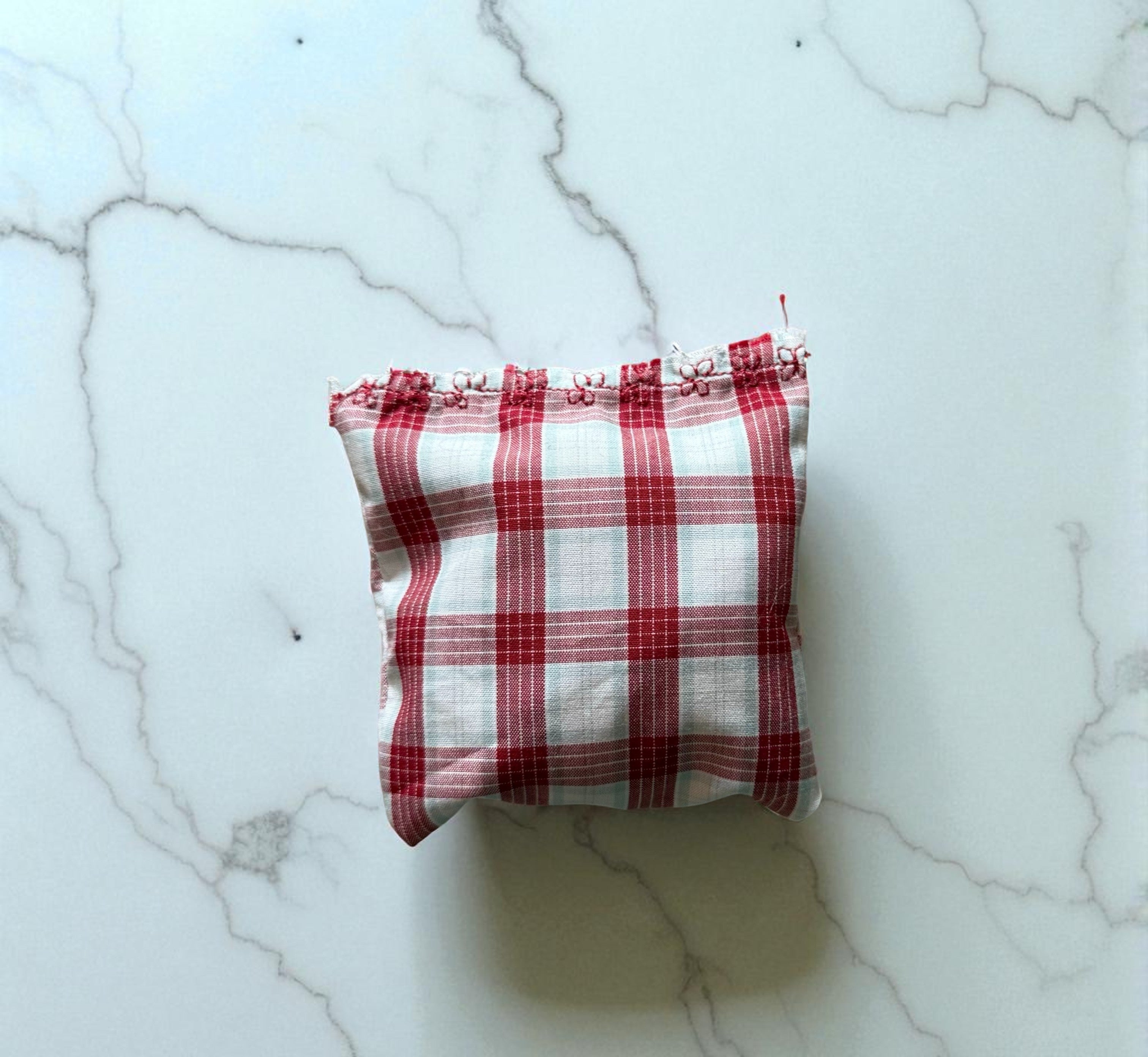 Handmade Catnip Pillow Toy – Red & White Plaid with Floral Trim | Refillable Cat Toy | Organic Catnip Included