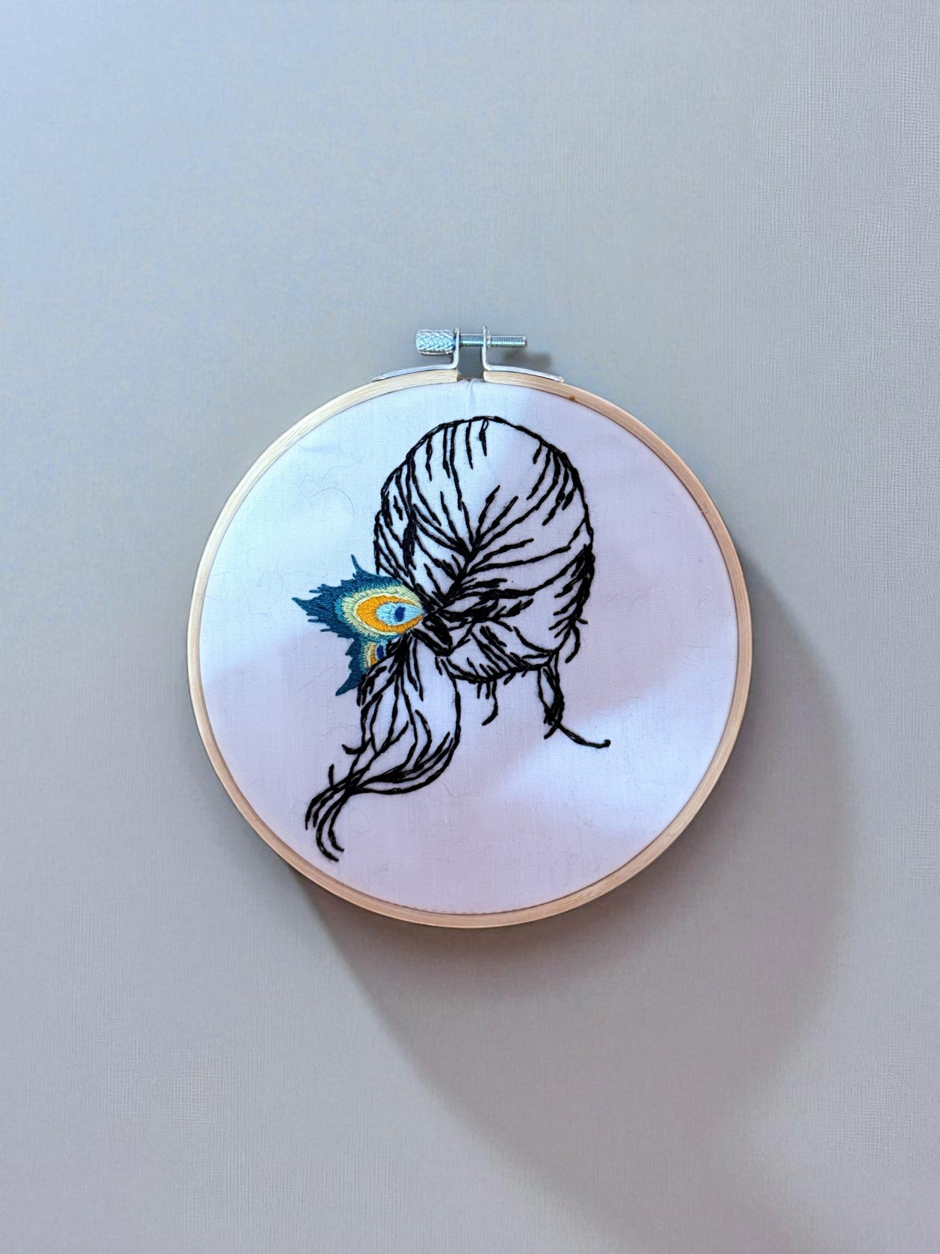 Peacock Feather Woman Hair Embroidery Hoop Art – Hand-Stitched Wall Decor, 6” Modern Minimalist Line Art