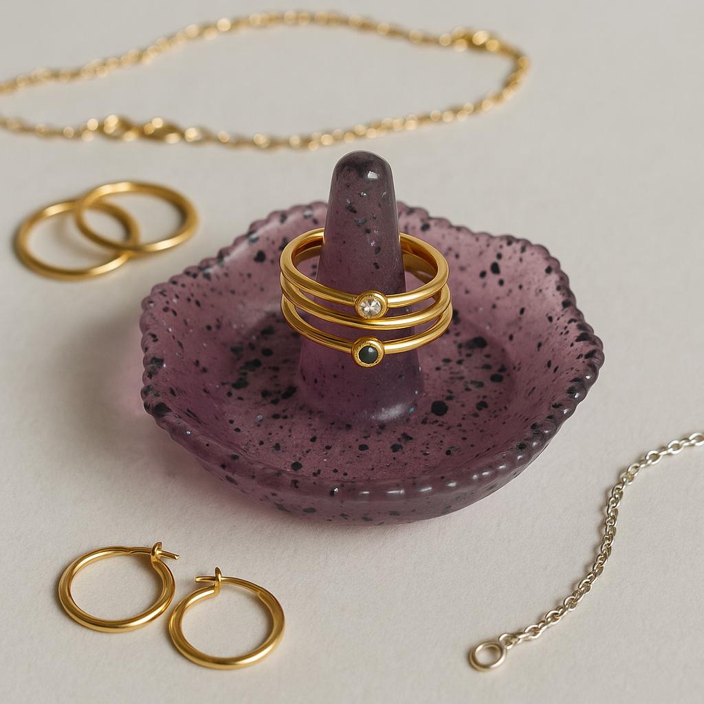 Handmade Purple Glitter Resin Ring Dish – Jewelry Holder for Rings, Earrings & Accessories